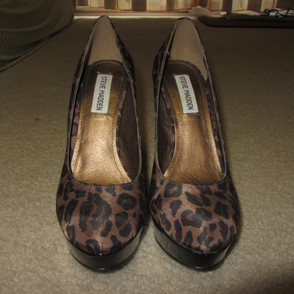 WORN! Steve Madden Leopard Print Pump - Picture 1 of 6